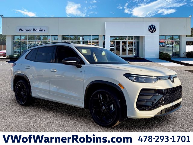 2026 Volkswagen Tiguan SE R-Line Black SUV