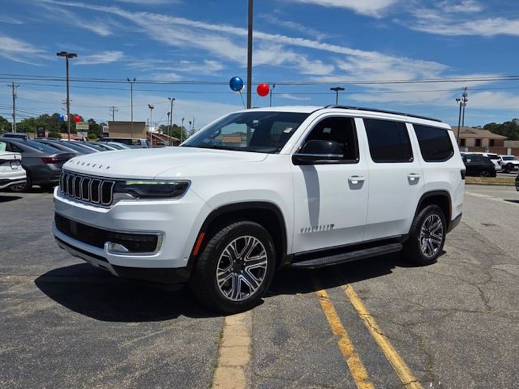 Used 2024 Jeep Wagoneer Series II SUV