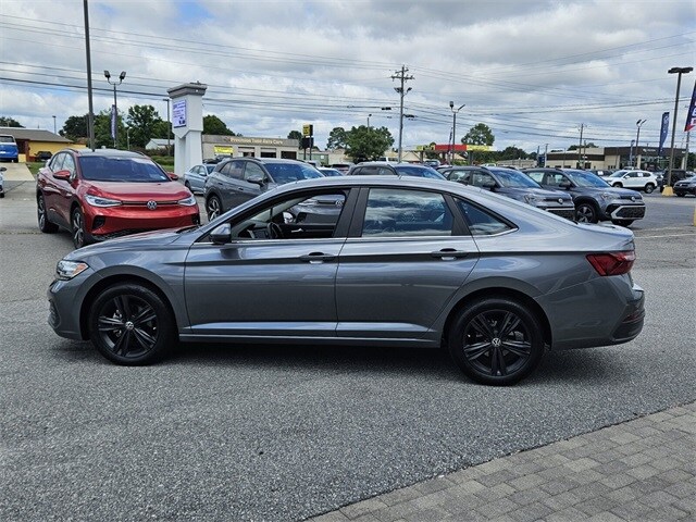 2024 Volkswagen Jetta 1.5T SE photo 2