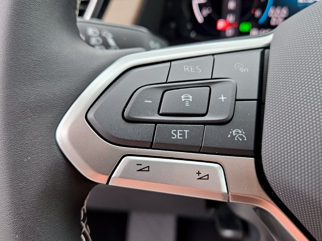 2026 Volkswagen Atlas SE w/Tech - Photo 26