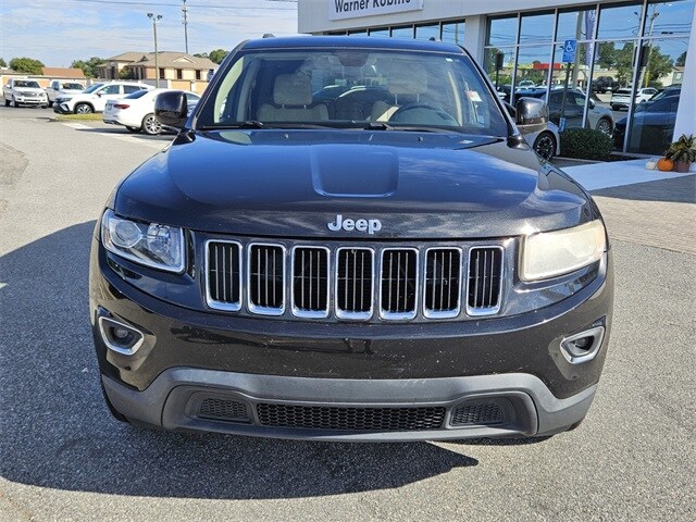 2016 Jeep Grand Cherokee Laredo photo 2