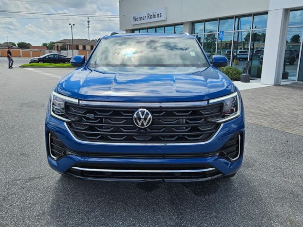 New 2025 Volkswagen Atlas Cross Sport 2.0T SEL Premium R-Line SUV