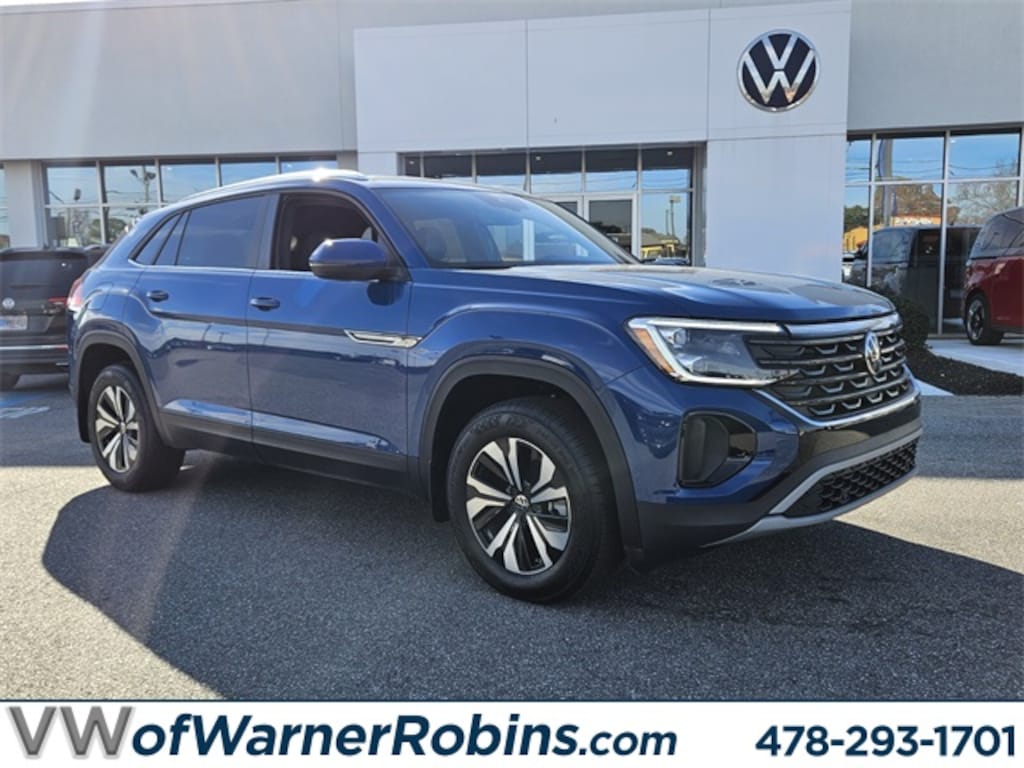 Certified 2025 Volkswagen Atlas Cross Sport 2.0T SE SUV