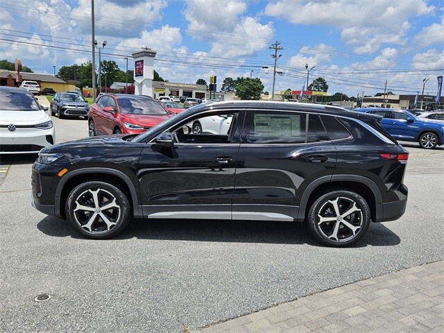 2025 Volkswagen Tiguan SE photo 4