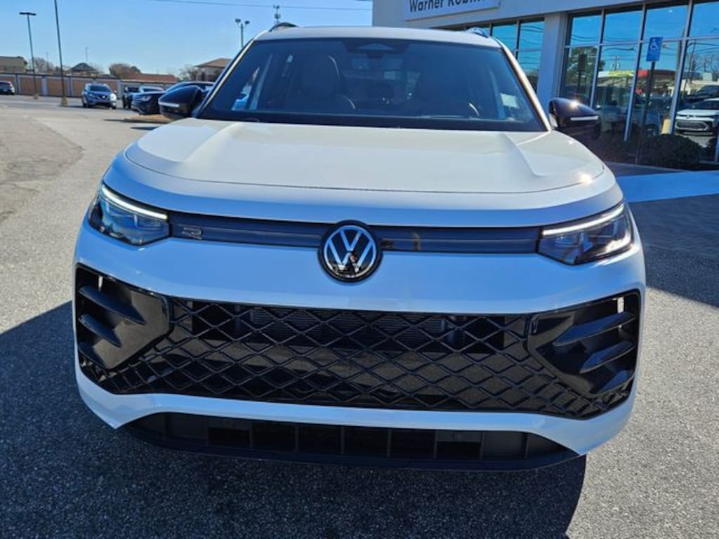 New 2026 Volkswagen Tiguan 2.0T SE R-Line Black SUV