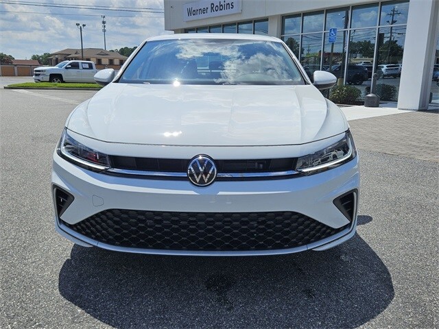 2025 Volkswagen Jetta 1.5T S photo 2