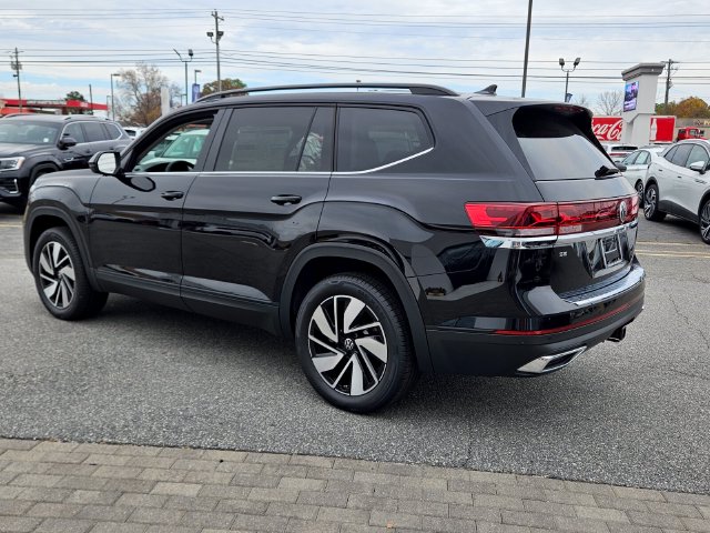2026 Volkswagen Atlas SE w/Tech - Photo 10