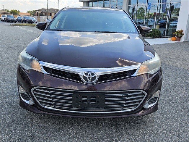 2015 Toyota Avalon XLE photo 2