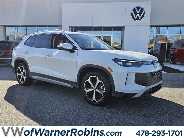 2026 Volkswagen Tiguan SE's photo
