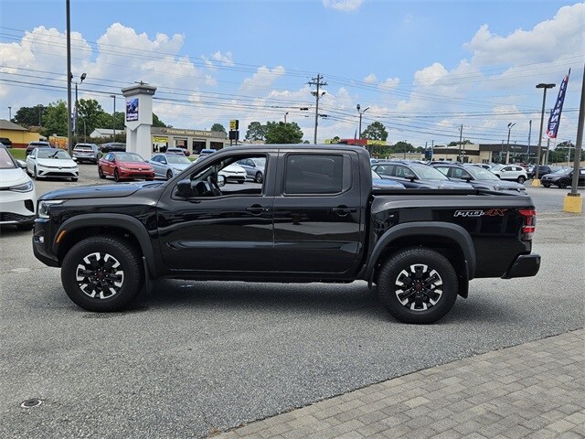 2024 Nissan Frontier PRO-4X photo 4