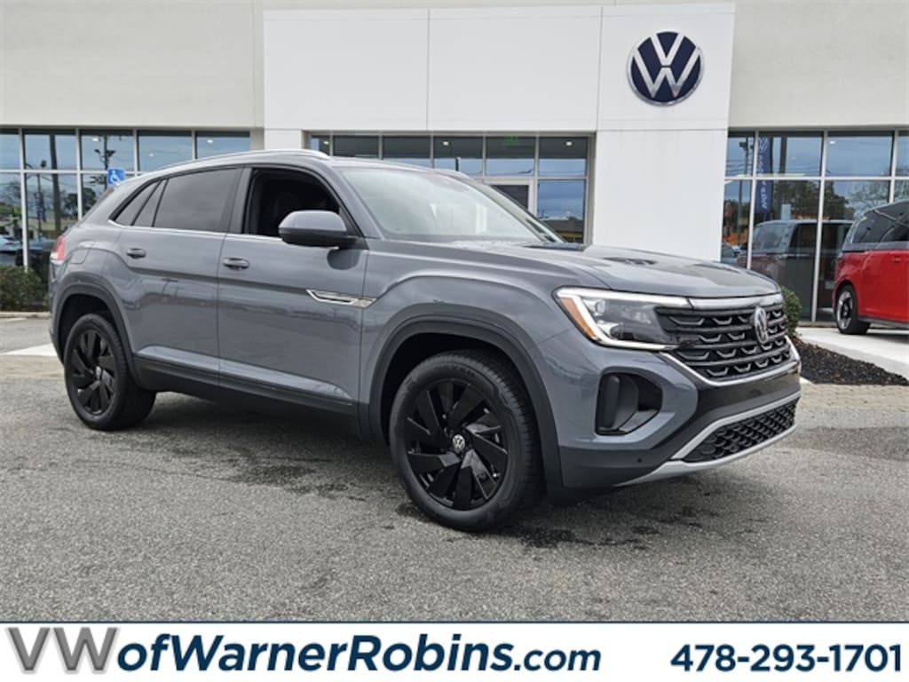 New 2026 Volkswagen Atlas Cross Sport 2.0T SE w/Technology SUV