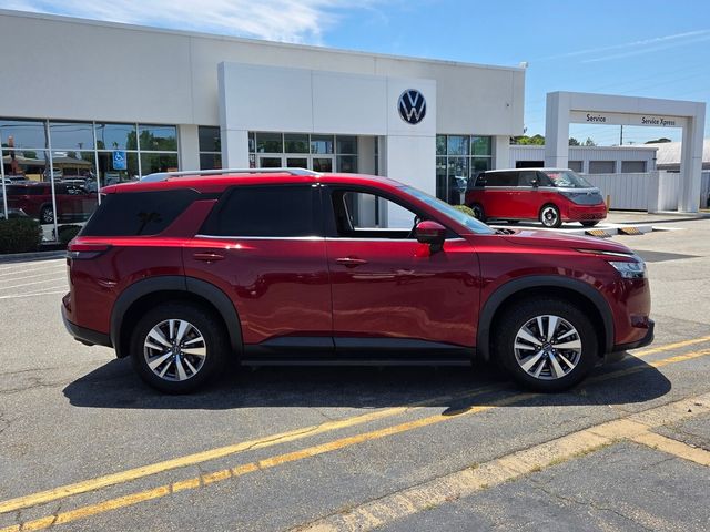 2022 Nissan Pathfinder SL - Photo 16