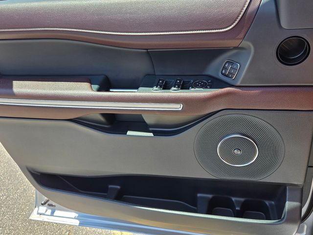 2022 Ford Expedition Limited - Photo 30