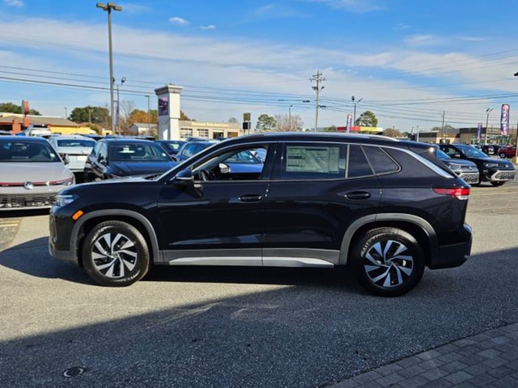 New 2026 Volkswagen Tiguan 2.0T S SUV