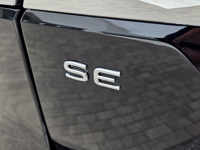 2026 Volkswagen Atlas SE w/Tech - Photo 12