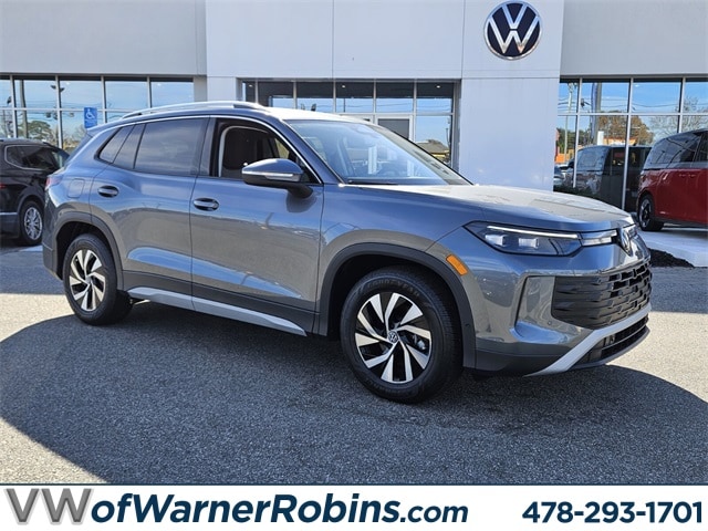 2026 Volkswagen Tiguan S's photo