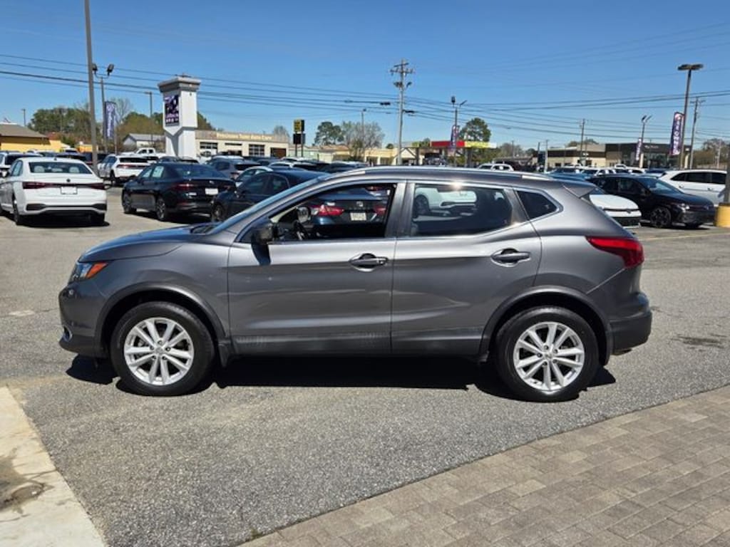Used 2018 Nissan Rogue Sport SUV