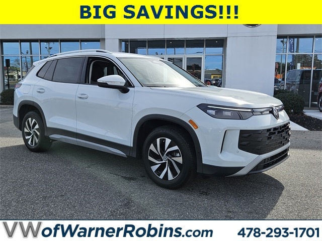 2025 Volkswagen Tiguan S's photo