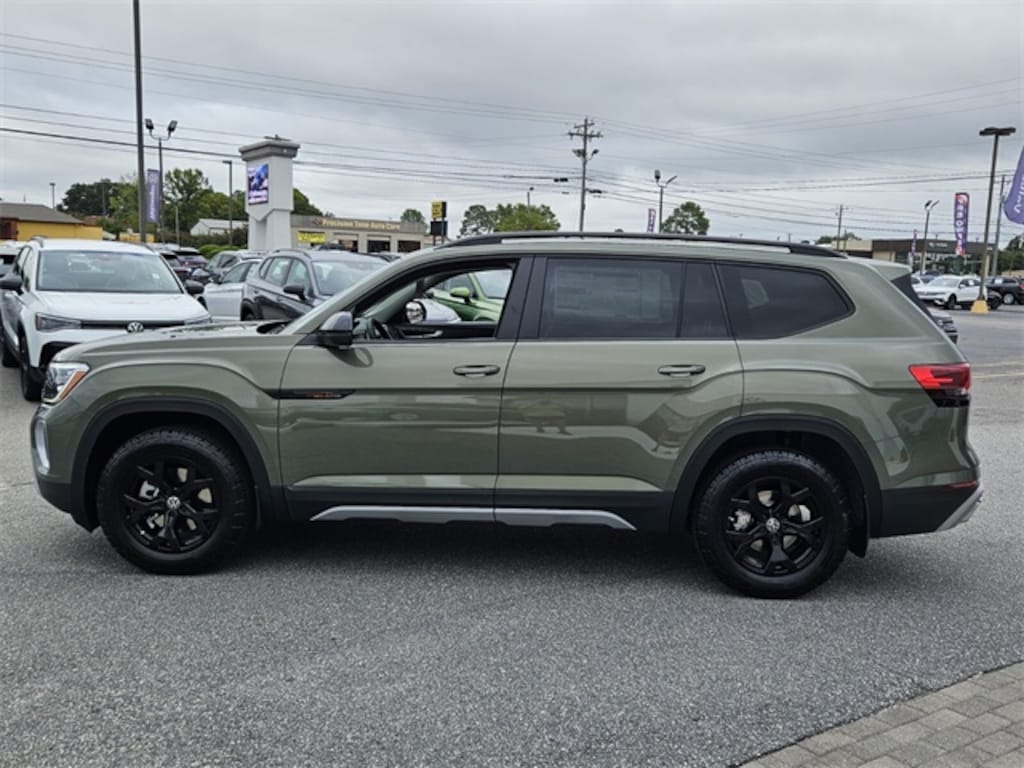 New 2026 Volkswagen Atlas 2.0T Peak Edition SUV
