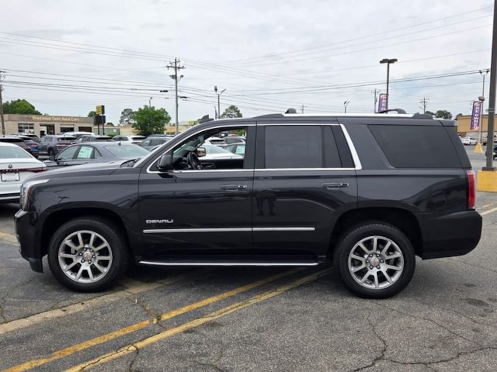 Used 2020 GMC Yukon Denali SUV