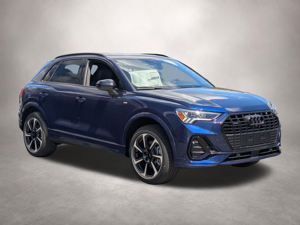 2025 Audi Q3 45 TFSI S Line Premium Plus quattro's photo