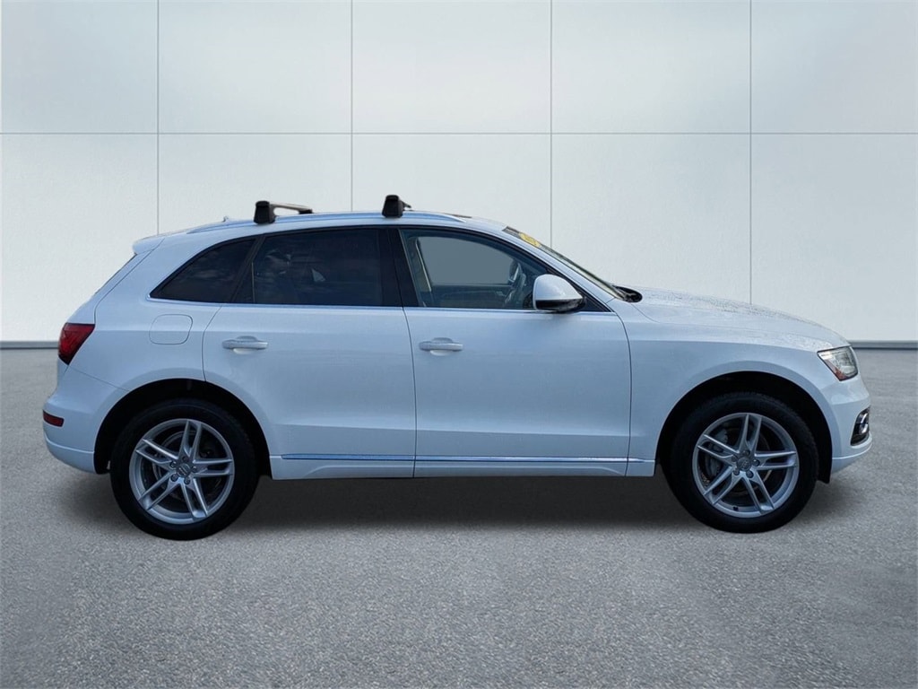 Used 2015 Audi Q5 Premium with VIN WA1CFAFP7FA105136 for sale in Pittsfield, MA