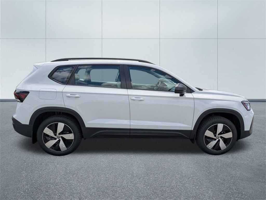 2025 Volkswagen Taos S photo 2