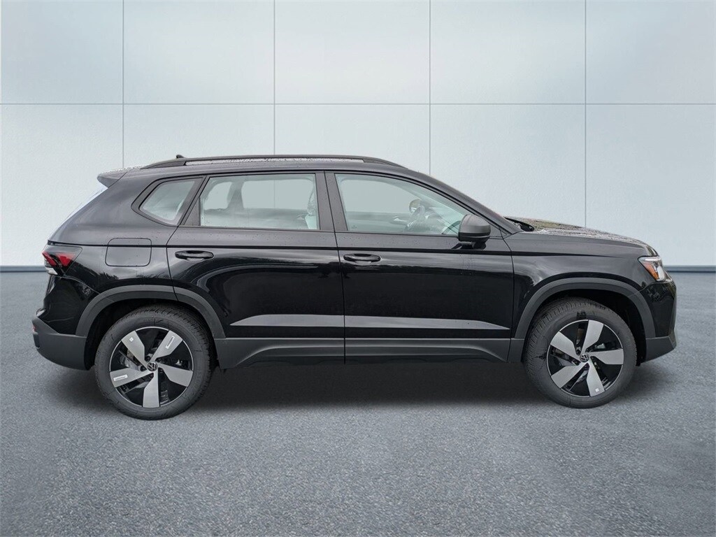 2025 Volkswagen Taos S photo 2