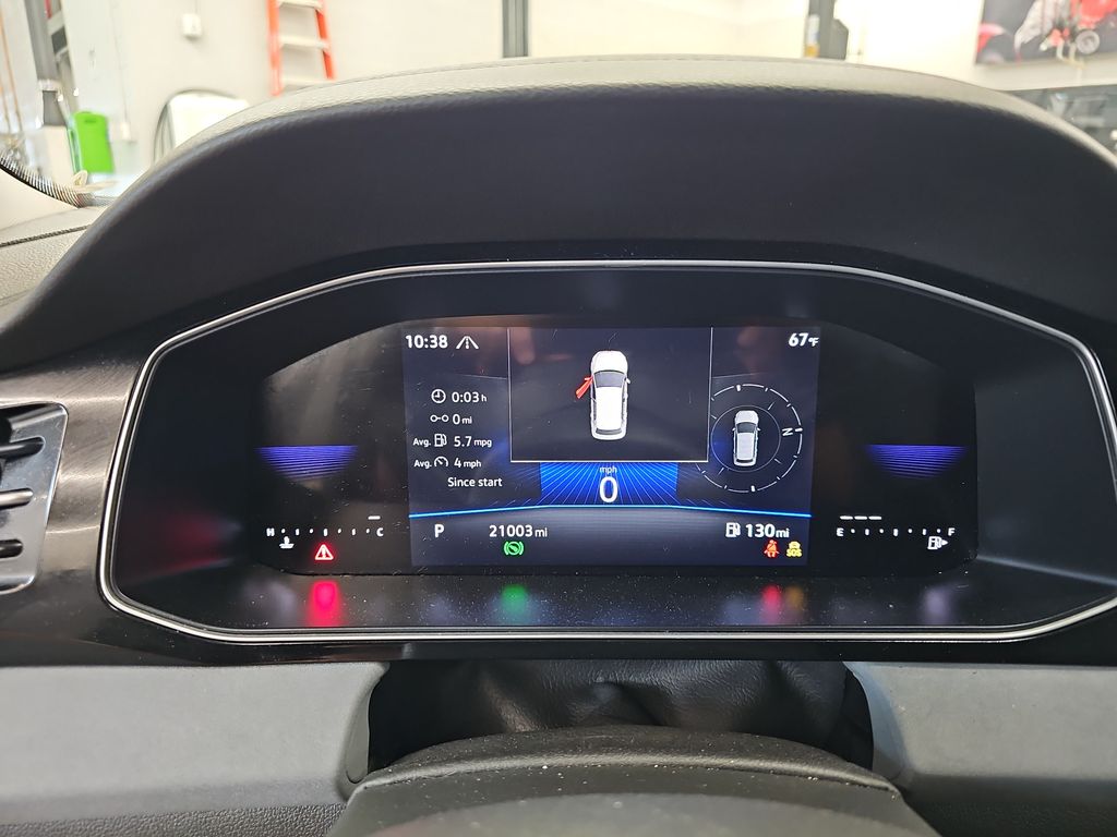 2025 Volkswagen Jetta SE - Photo 14