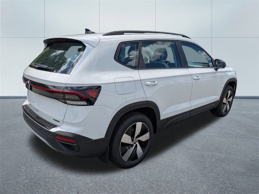 2025 Volkswagen Taos S photo 3