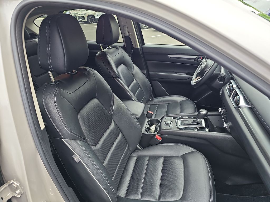 2024 Mazda CX-5 S Preferred package - Photo 11