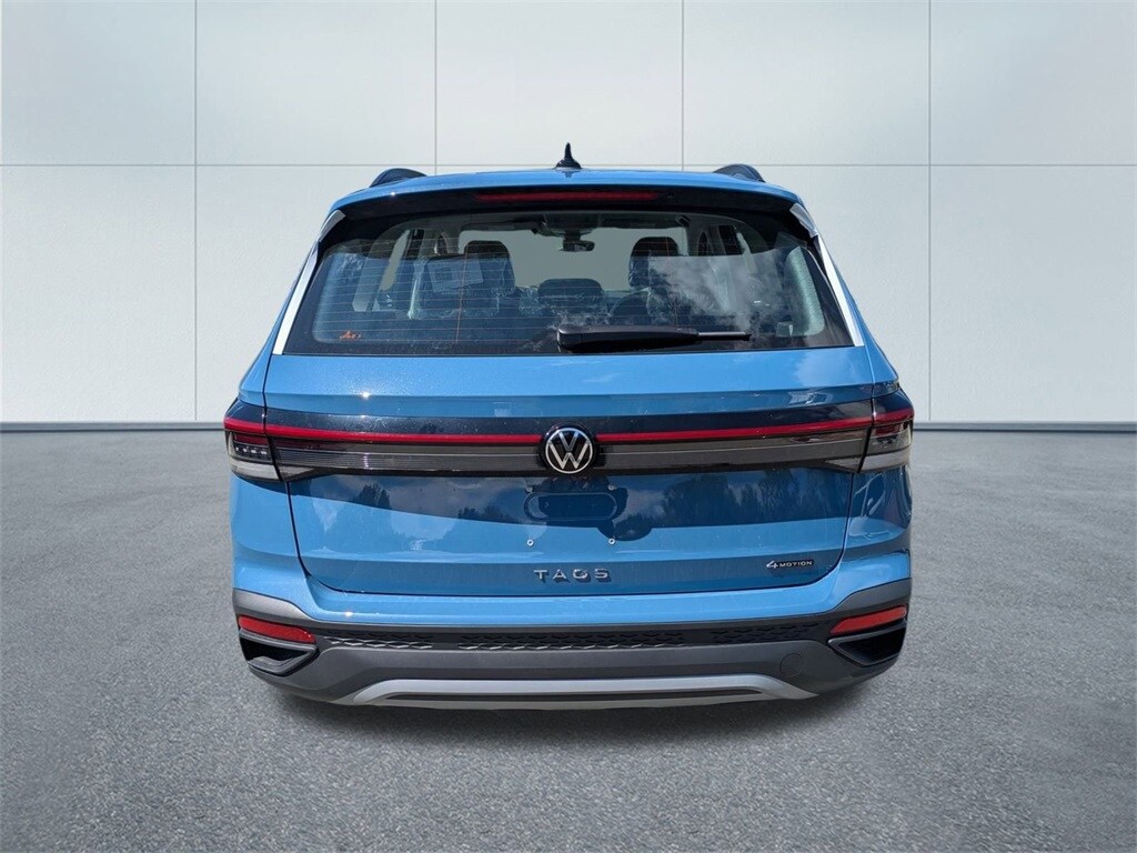 2025 Volkswagen Taos S photo 4