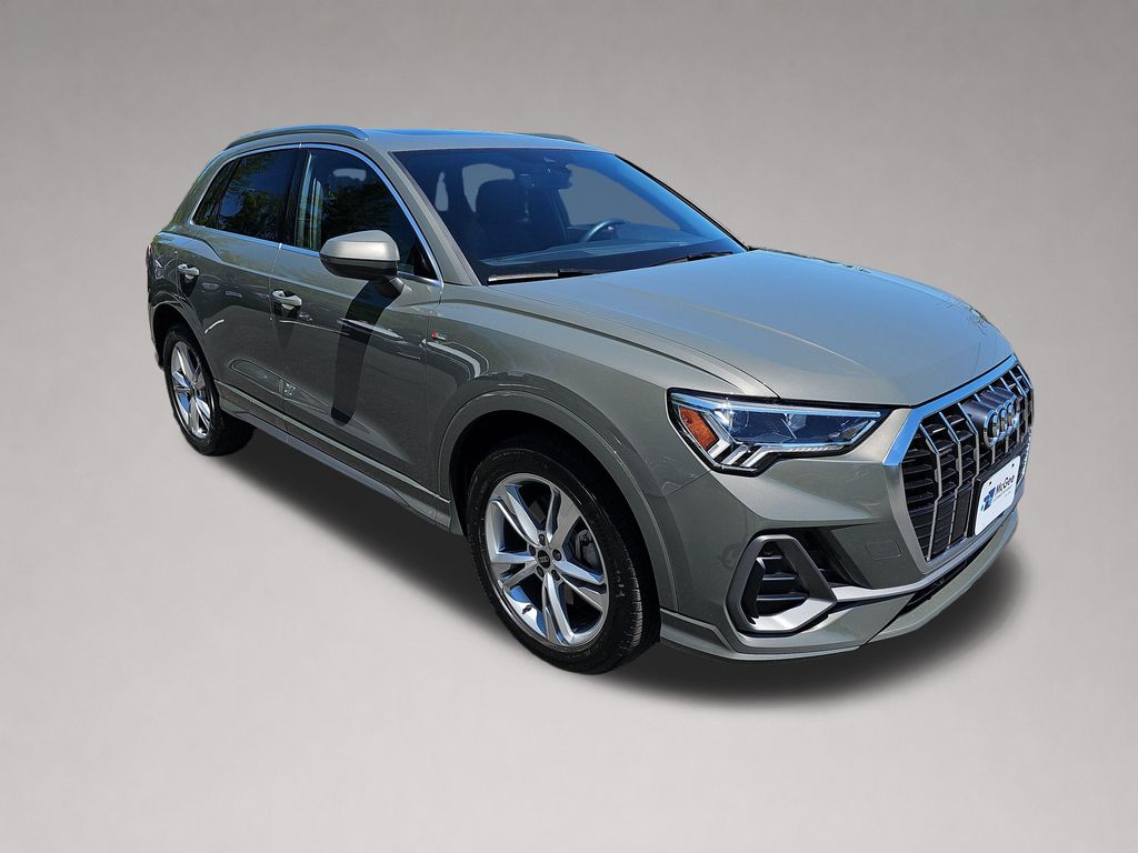 2024 Audi Q3 45 TFSI S Line Premium Plus quattro's photo