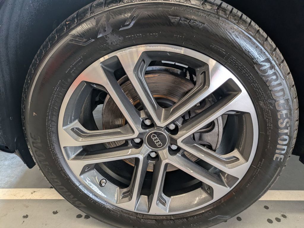 2025 Audi Q5 Premium Plus - Photo 10