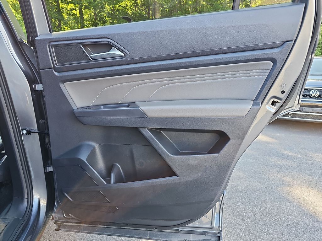 2021 Volkswagen Atlas Cross Sport SEL - Photo 25
