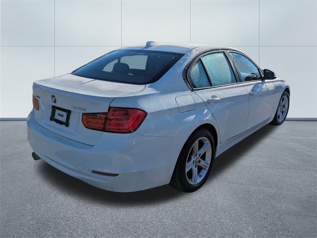 Used 2015 BMW 328i xDrive w/SULEV Sedan