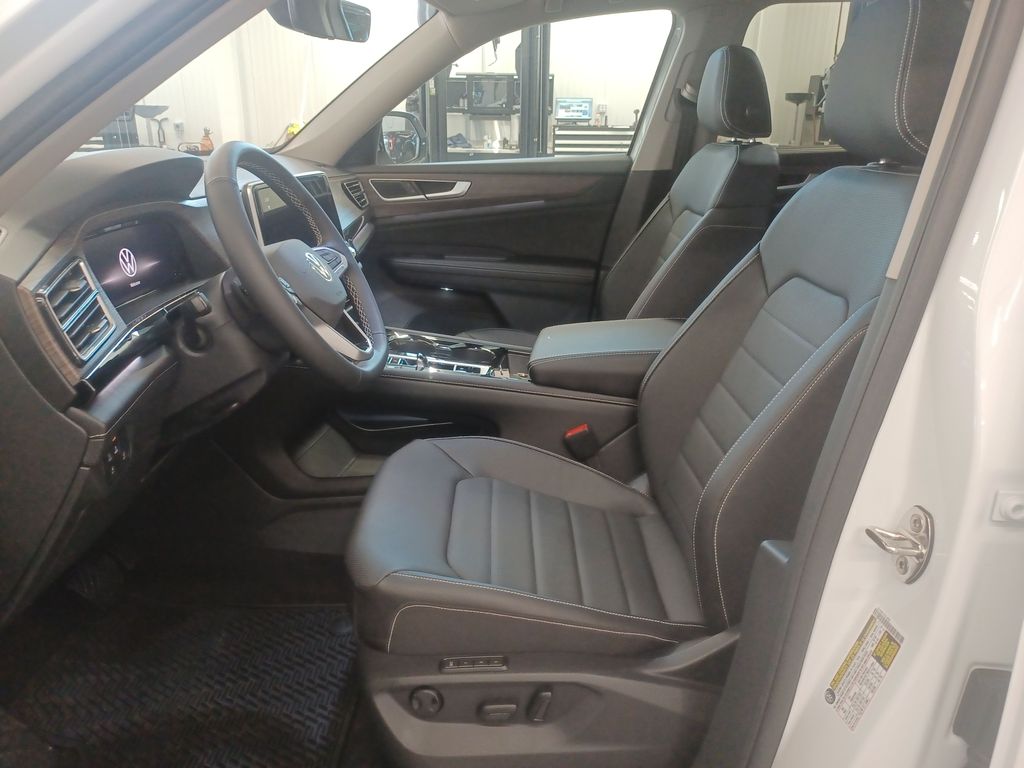 2026 Volkswagen Atlas SEL - Photo 9