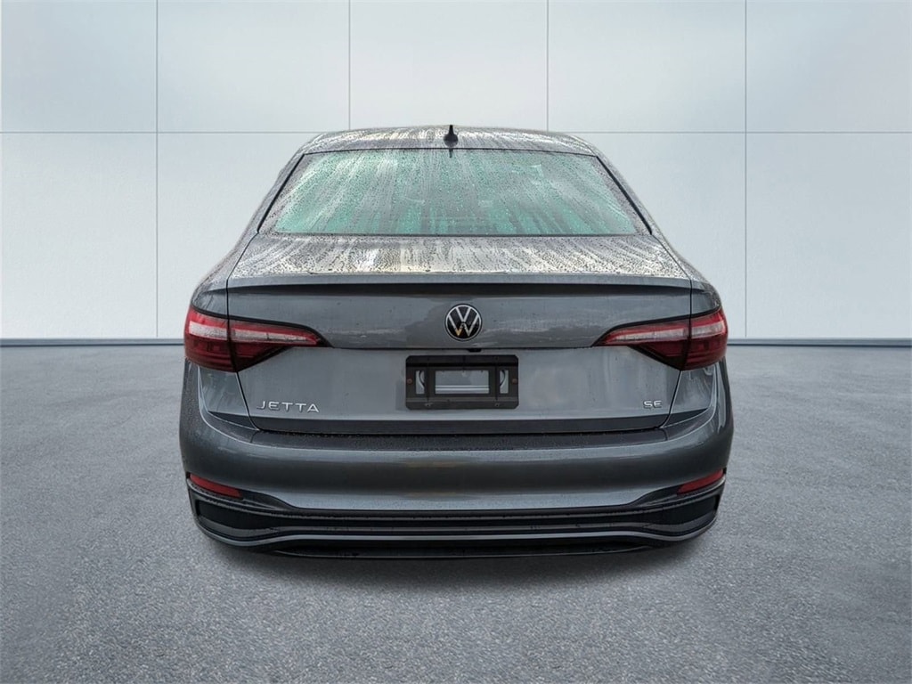 Used 2022 Volkswagen Jetta 1.5T SE Sedan