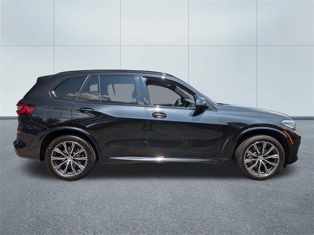 Used 2022 BMW X5 40i with VIN 5UXCR6C06N9J34370 for sale in Pittsfield, MA