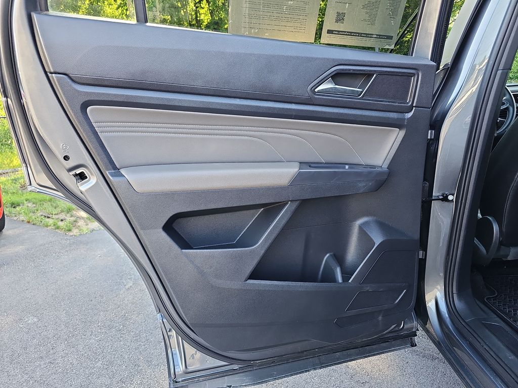 2021 Volkswagen Atlas Cross Sport SEL - Photo 24