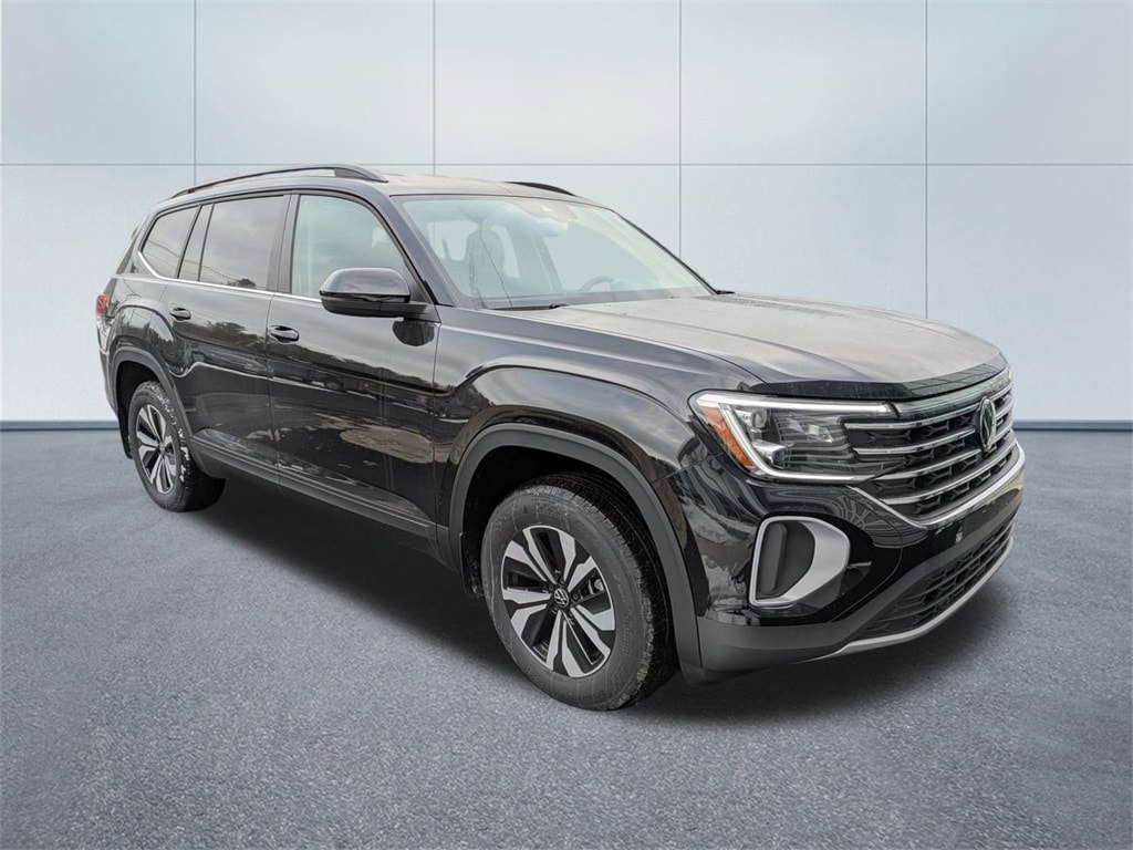 2026 Volkswagen Atlas SE's photo