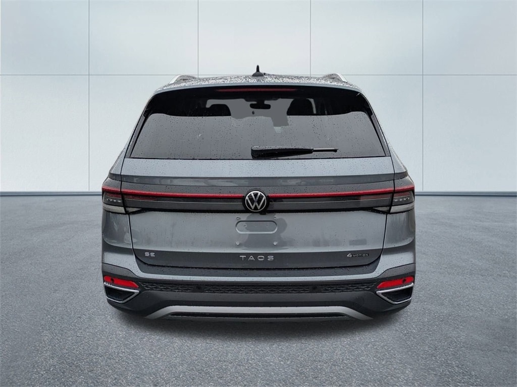 New 2026 Volkswagen Taos 1.5T SE SUV
