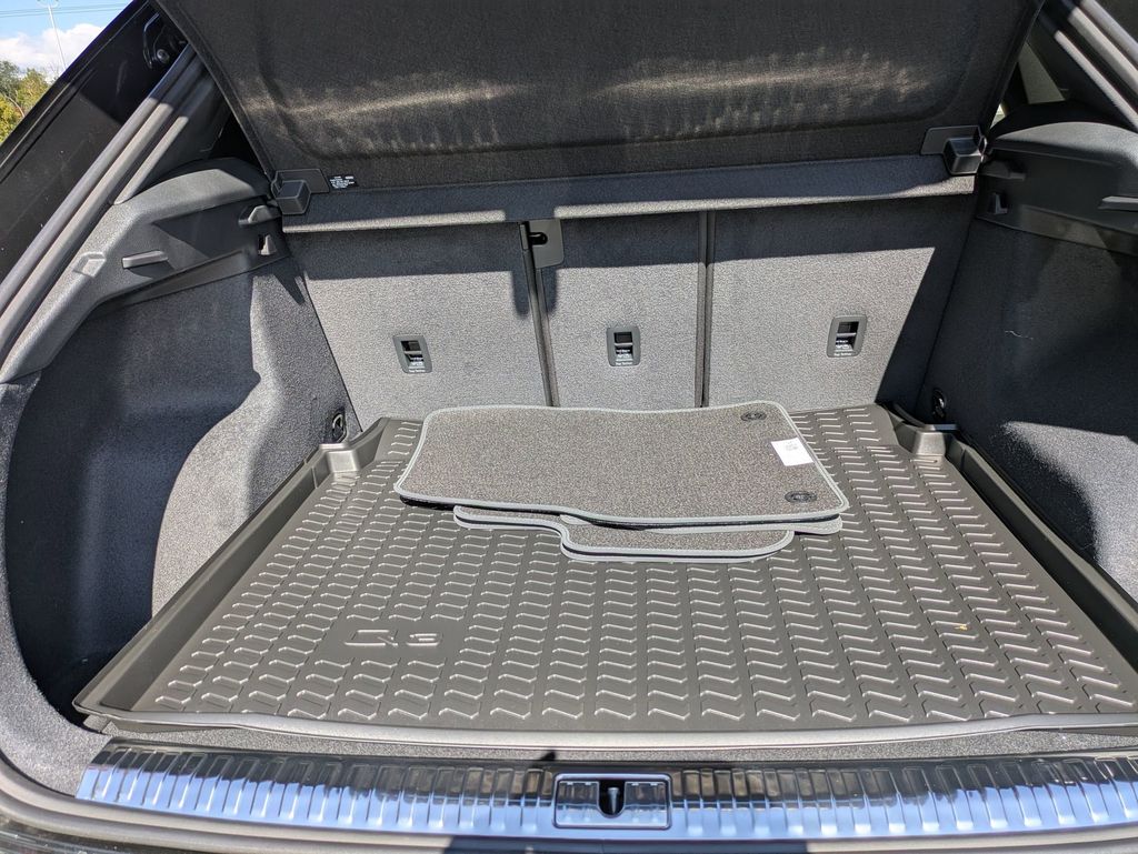 2025 Audi Q3 S Line Premium - Photo 35