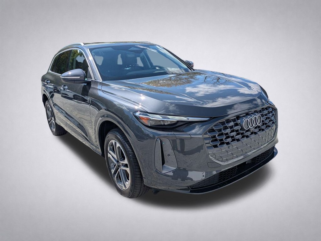 2025 Audi Q5 40 Premium's photo