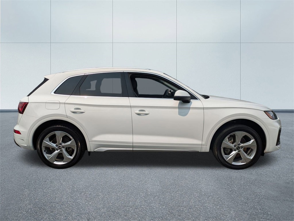 Used 2021 Audi Q5 Premium Plus with VIN WA1BAAFY1M2130964 for sale in Pittsfield, MA