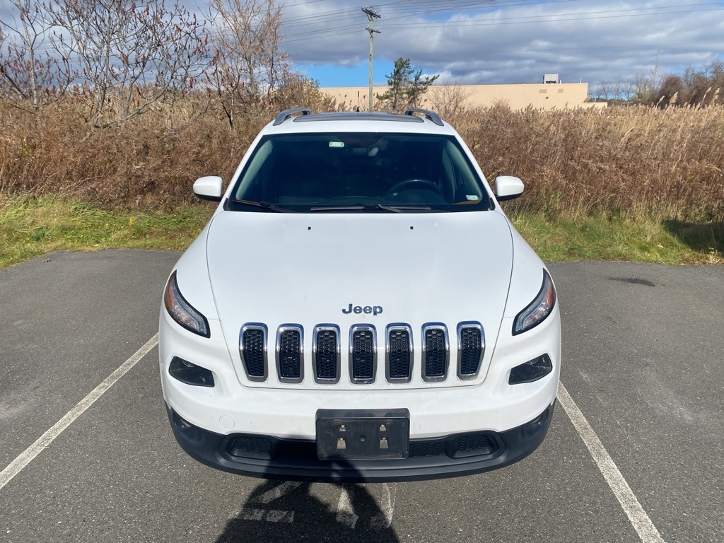 Used 2015 Jeep Cherokee Latitude with VIN 1C4PJMCSXFW559285 for sale in Pittsfield, MA