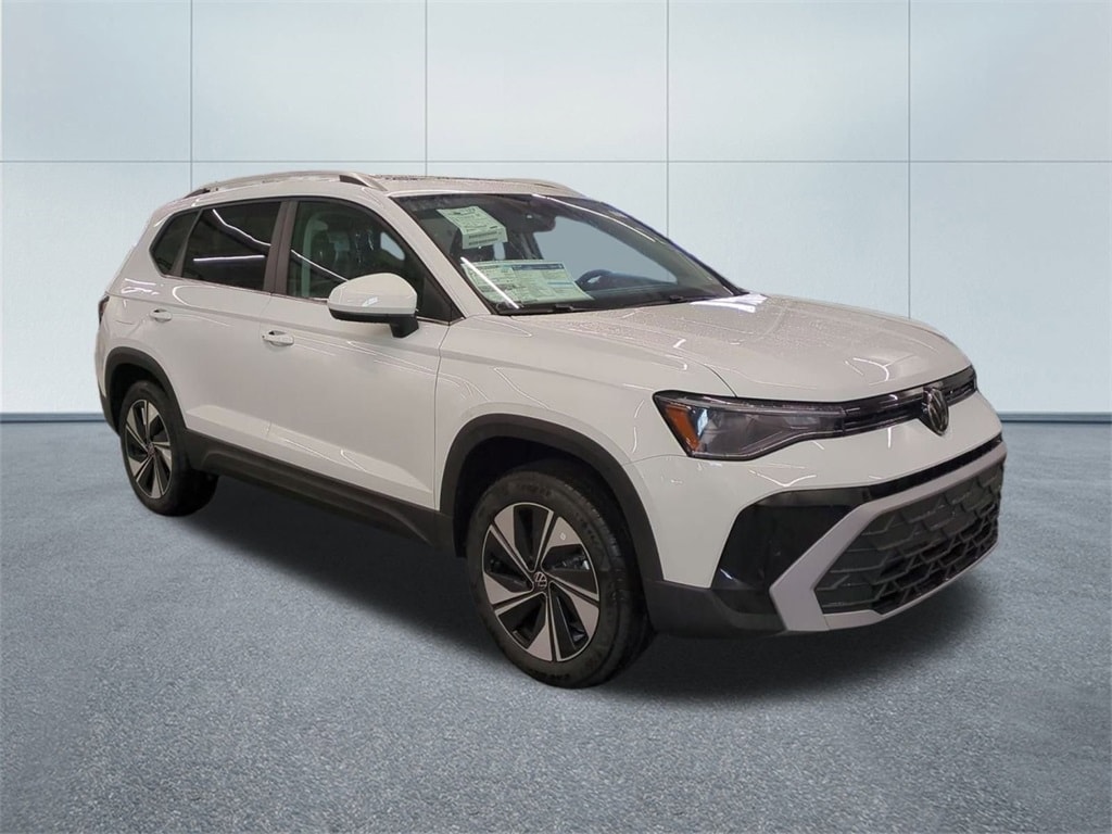 New 2026 Volkswagen Taos 1.5T SE SUV