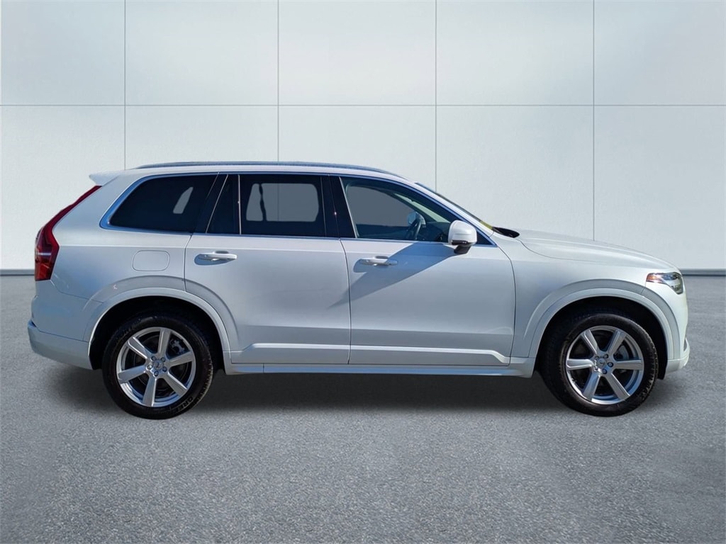 Used 2023 Volvo XC90 B5 AWD Core SUV