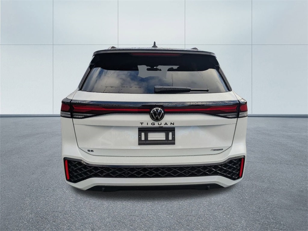 New 2026 Volkswagen Tiguan 2.0T SE R-Line Black SUV