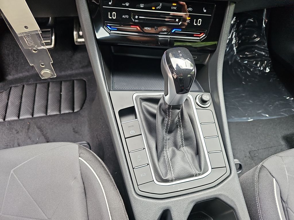 2026 Volkswagen Jetta Sport - Photo 19